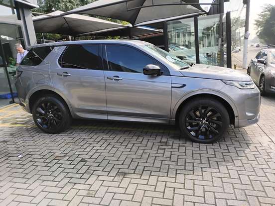 LAND ROVER-DISCOVERY SPORT-2.0 P250 TURBO FLEX R-DYNAMIC SE AUTOMÁTICO LAND ROVER-DISCOVERY SPORT-2023