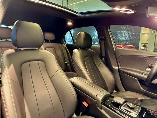 MERCEDES-BENZ-A 250-2020