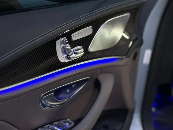 MERCEDES-BENZ-AMG GT 63-2025