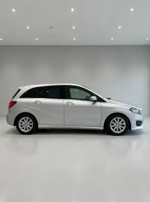 MERCEDES-BENZ-B 200-2015