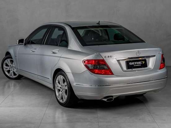 MERCEDES-BENZ-C 200-1.8 CGI AVANTGARDE 16V GASOLINA 4P AUTOMÁTICO MERCEDES-BENZ-C 200-2011