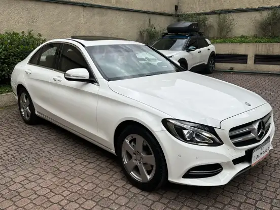 MERCEDES-BENZ-C 200-2.0 CGI AVANTGARDE 16V GASOLINA 4P AUTOMÁTICO MERCEDES-BENZ-C 200-2015