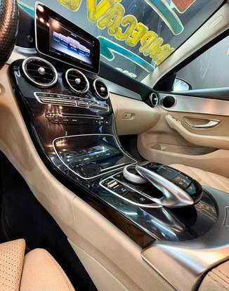 MERCEDES-BENZ-C 200-2016