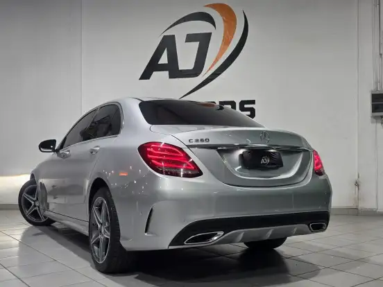 MERCEDES-BENZ-C 250-2.0 CGI SPORT TURBO 16V GASOLINA 4P AUTOMÁTICO MERCEDES-BENZ-C 250-2017
