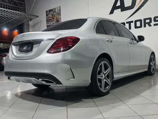 MERCEDES-BENZ-C 250-2.0 CGI SPORT TURBO 16V GASOLINA 4P AUTOMÁTICO MERCEDES-BENZ-C 250-2017