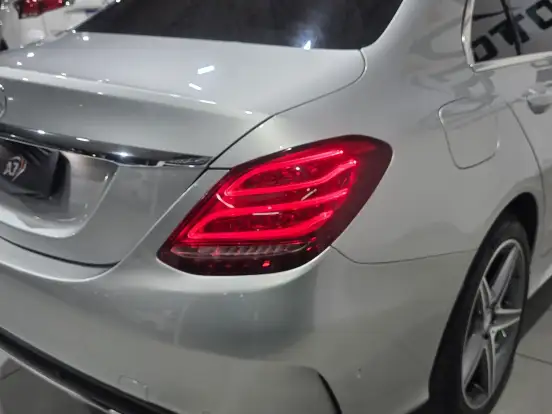 MERCEDES-BENZ-C 250-2.0 CGI SPORT TURBO 16V GASOLINA 4P AUTOMÁTICO MERCEDES-BENZ-C 250-2017