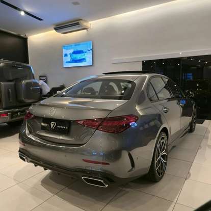 MERCEDES-BENZ-C 300-2023