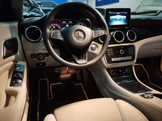 MERCEDES-BENZ-CLA 180-1.6 CGI GASOLINA 7G-DCT MERCEDES-BENZ-CLA 180-2018