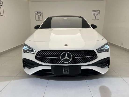 MERCEDES-BENZ-CLA 200-2024