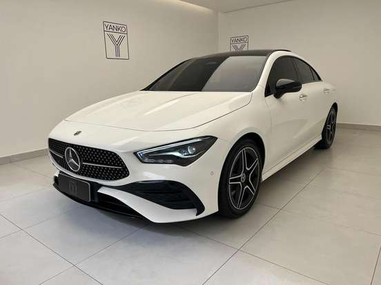 MERCEDES-BENZ-CLA 200-2024