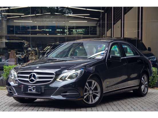 MERCEDES-BENZ-E 250-2.0 AVANTGARDE 16V TURBO GASOLINA 4P AUTOMÁTICO MERCEDES-BENZ-E 250-2014
