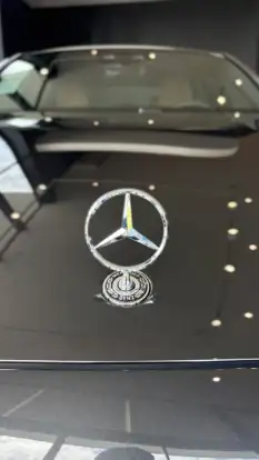MERCEDES-BENZ-E 300-2026