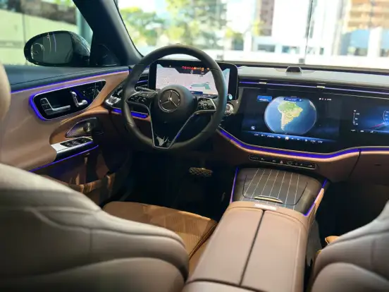 MERCEDES-BENZ-E 300-2026
