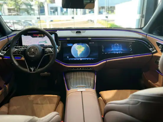 MERCEDES-BENZ-E 300-2026