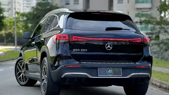 MERCEDES-BENZ-EQA 250-66,5 KW ELÉTRICO MERCEDES-BENZ-EQA 250-2022