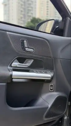 MERCEDES-BENZ-EQA 250-2022