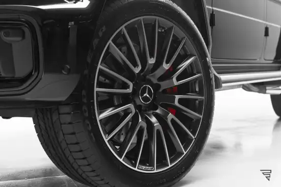 MERCEDES-BENZ-G 63 AMG-2026