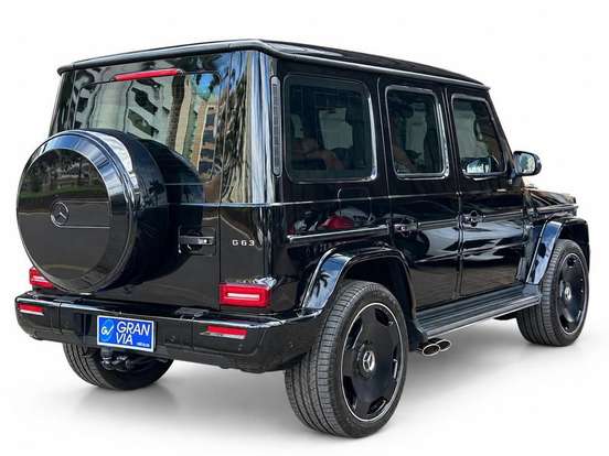 MERCEDES-BENZ-G 63 AMG-2026