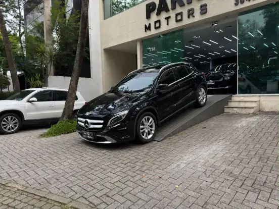 MERCEDES-BENZ-GLA 200-1.6 CGI ENDURO 16V TURBO FLEX 4P AUTOMÁTICO MERCEDES-BENZ-GLA 200-2016