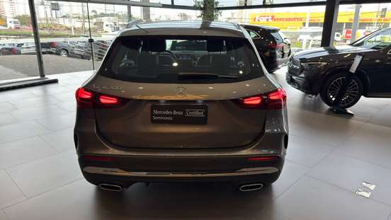 MERCEDES-BENZ-GLA 200-1.3 MHEV AMG LINE 7G-DCT MERCEDES-BENZ-GLA 200-2025