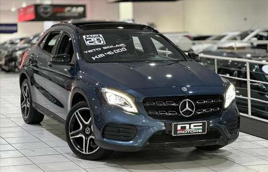MERCEDES-BENZ-GLA 250-2020