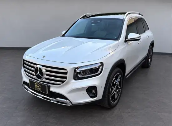 MERCEDES-BENZ-GLB 200-2023
