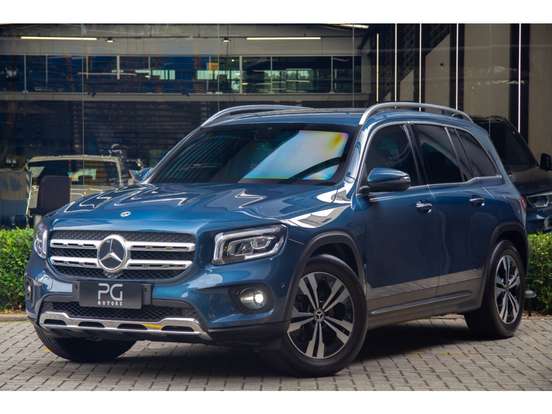 MERCEDES-BENZ-GLB 200-2021