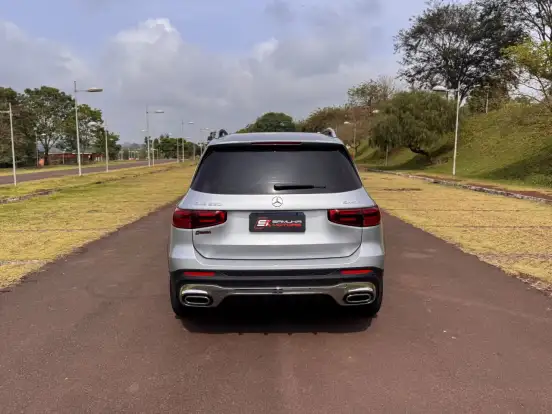 MERCEDES-BENZ-GLB 220-2025
