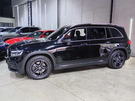 MERCEDES-BENZ-GLB 220-2.0 MHEV AMG LINE 4MATIC 8G-DCT MERCEDES-BENZ-GLB 220-2025