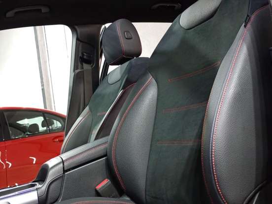 MERCEDES-BENZ-GLB 220-2.0 MHEV AMG LINE 4MATIC 8G-DCT MERCEDES-BENZ-GLB 220-2025