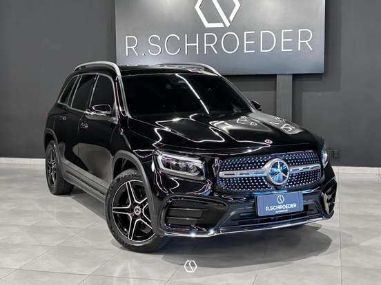 MERCEDES-BENZ-GLB 220-2.0 MHEV AMG LINE 4MATIC 8G-DCT MERCEDES-BENZ-GLB 220-2025
