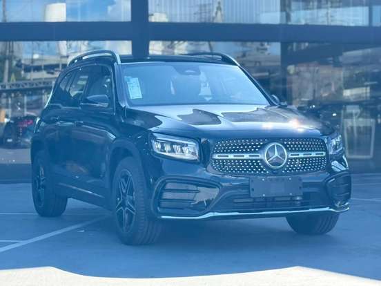 MERCEDES-BENZ-GLB 220-2025