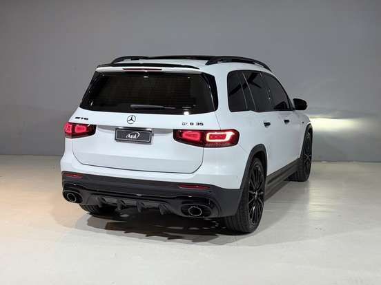 MERCEDES-BENZ-GLB 35 AMG-2.0 CGI GASOLINA 4MATIC SPEEDSHIFT MERCEDES-BENZ-GLB 35 AMG-2022