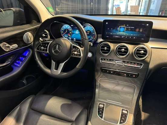 MERCEDES-BENZ-GLC 220d-2.0 TURBO DIESEL ENDURO 9G-TRONIC MERCEDES-BENZ-GLC 220d-2020