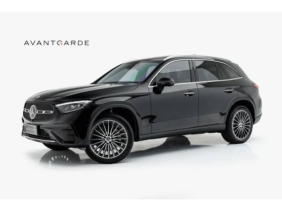 Mercedes-Benz GLC 300 2.0 Mhev AMG Line 4Matic 9G-Tronic