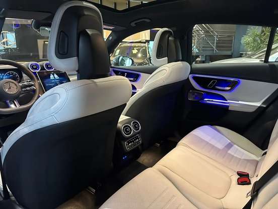 MERCEDES-BENZ-GLC 300-2026
