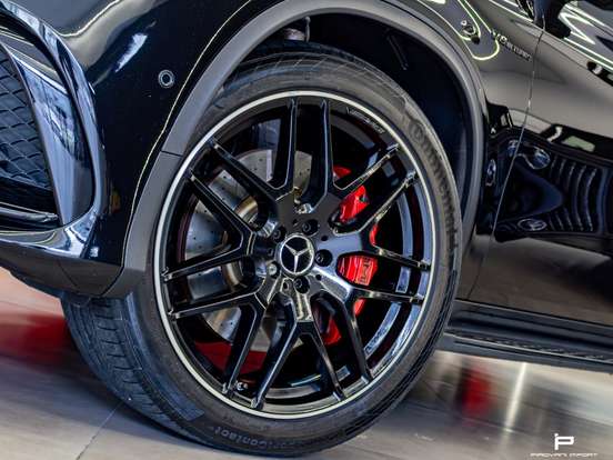 MERCEDES-BENZ-GLE 63 AMG-5.5 V8 TURBO GASOLINA COUPÉ 4MATIC 7G-TRONIC MERCEDES-BENZ-GLE 63 AMG-2017