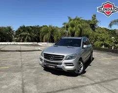 MERCEDES-BENZ ML 350 3.5 BLUEEFFICIENCY SPORT 4X4 V6 GASOLINA 4P AUTOMÁTICO MERCEDES-BENZ ML 350 3.5 BLUEEFFICIENCY SPORT 4X4 V6 GASOLINA 4P AUTOMÁTICO