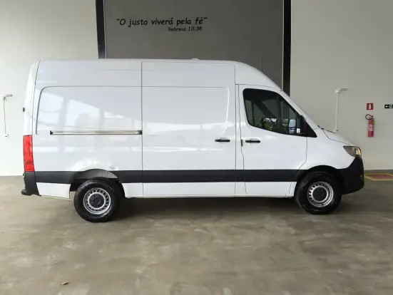 MERCEDES-BENZ-SPRINTER-2.2 CDI DIESEL FURGÃO 416 TA LONGO MANUAL MERCEDES-BENZ-SPRINTER-2021