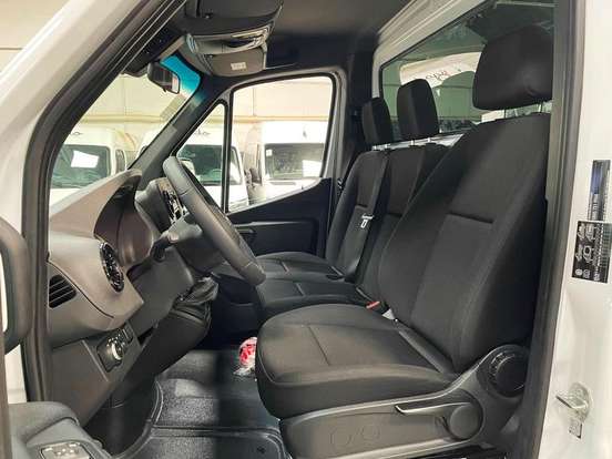MERCEDES-BENZ-SPRINTER-2026