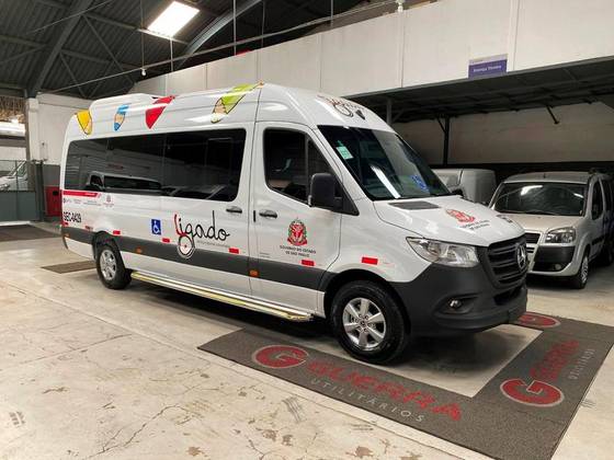 MERCEDES-BENZ SPRINTER 2.0 CDI DIESEL FURGÃO 417 TA EXTRA LONGO MANUAL