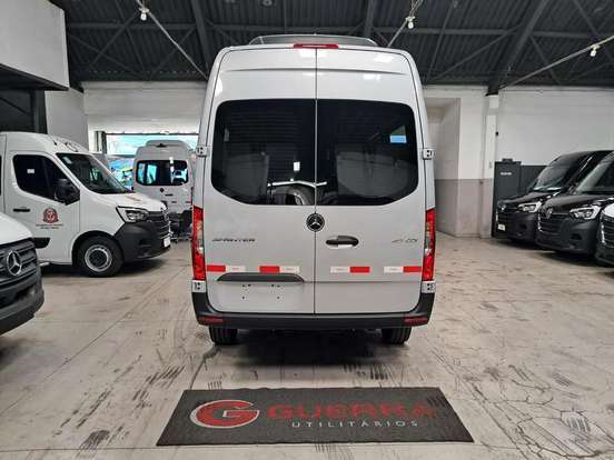 MERCEDES-BENZ-SPRINTER-2025