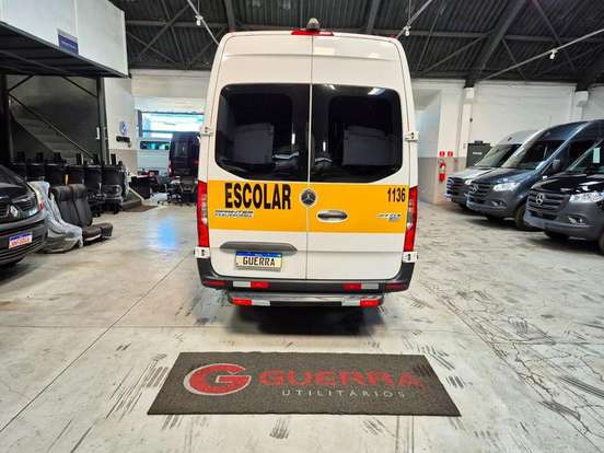MERCEDES-BENZ-SPRINTER-2023