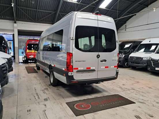 MERCEDES-BENZ-SPRINTER-2026