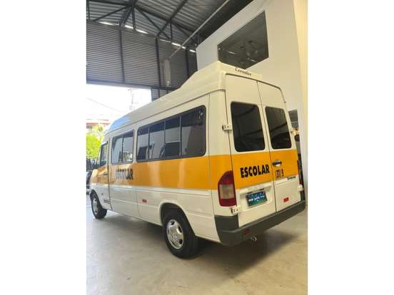MERCEDES-BENZ-SPRINTER-2011