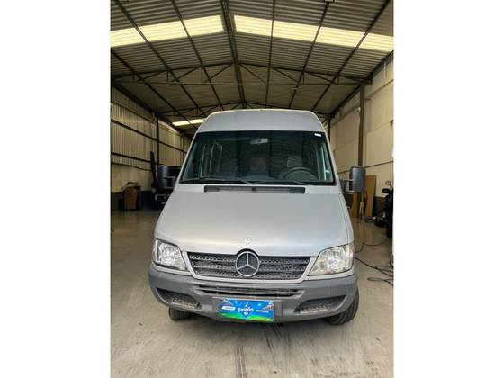 Mercedes-Benz Sprinter 2.2 4025 VAN Luxo 413 Rodado Duplo 19+1 Lugares Diesel 3P Manual