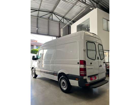 MERCEDES-BENZ-SPRINTER-2.2 CDI DIESEL FURGÃO 415 TA LONGO MANUAL MERCEDES-BENZ-SPRINTER-2017