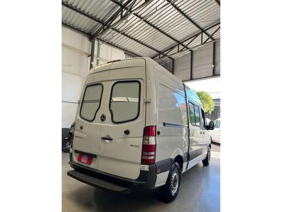 MERCEDES-BENZ-SPRINTER-2.2 CDI DIESEL FURGÃO 415 TA LONGO MANUAL MERCEDES-BENZ-SPRINTER-2017