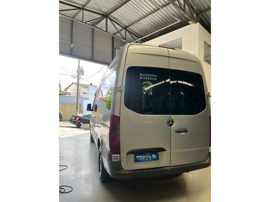 MERCEDES-BENZ-SPRINTER-2020