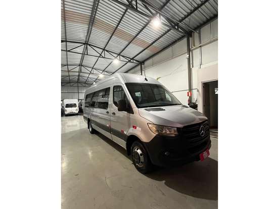 MERCEDES-BENZ-SPRINTER-2020